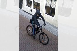 Gezocht: Beelden van verdachte gewelddadige poging overval