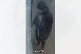 Oplichter fraudeleus pinnen gezocht