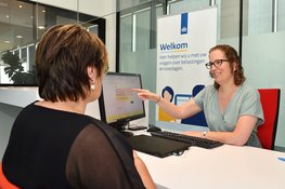 Belastingdienst helpt inwoners Middelburg tijdens drukke periode belastingzaken