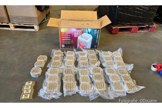 Douane onderschept hasj in haven Vlissingen