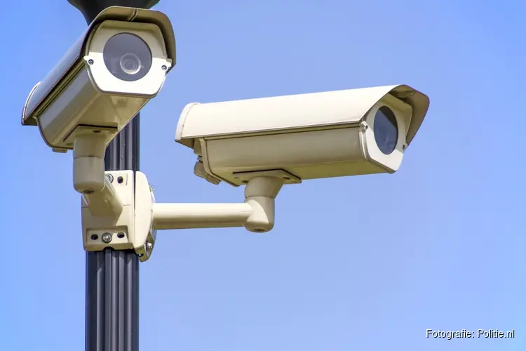 Burgemeester stelt tijdelijk cameratoezicht in op en rond de Vlasmarkt